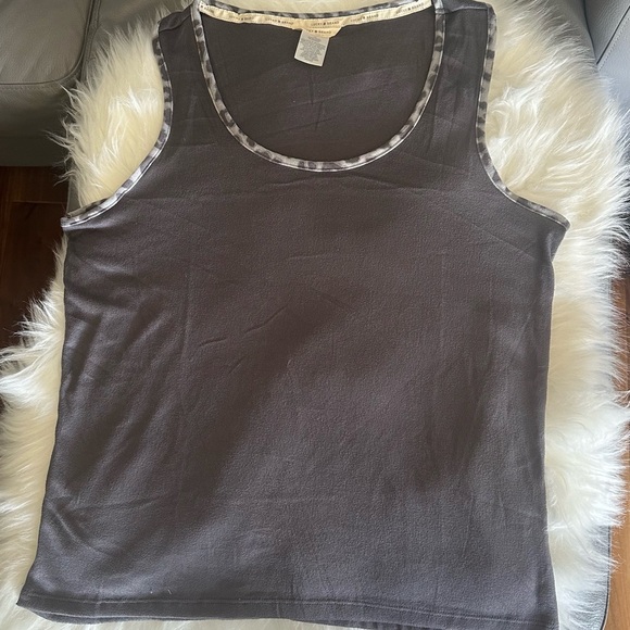 Lucky Brand Tank and Short pajama set - Picture 2 of 7